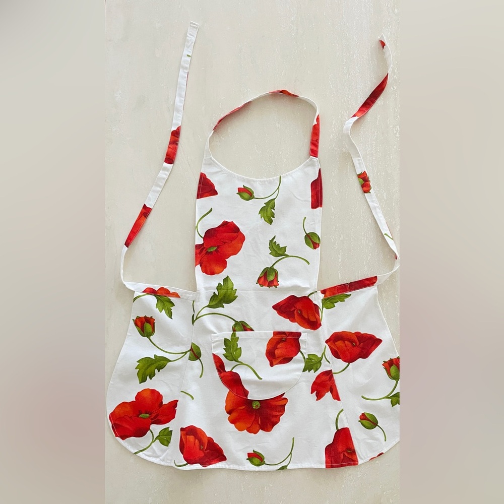Poppy Floral Print Mini Kitchen Cooking Baking Bib Apron Front Pocket White Red